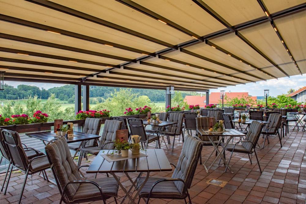 אברסברג Hotel-Gasthof Huber מראה חיצוני תמונה