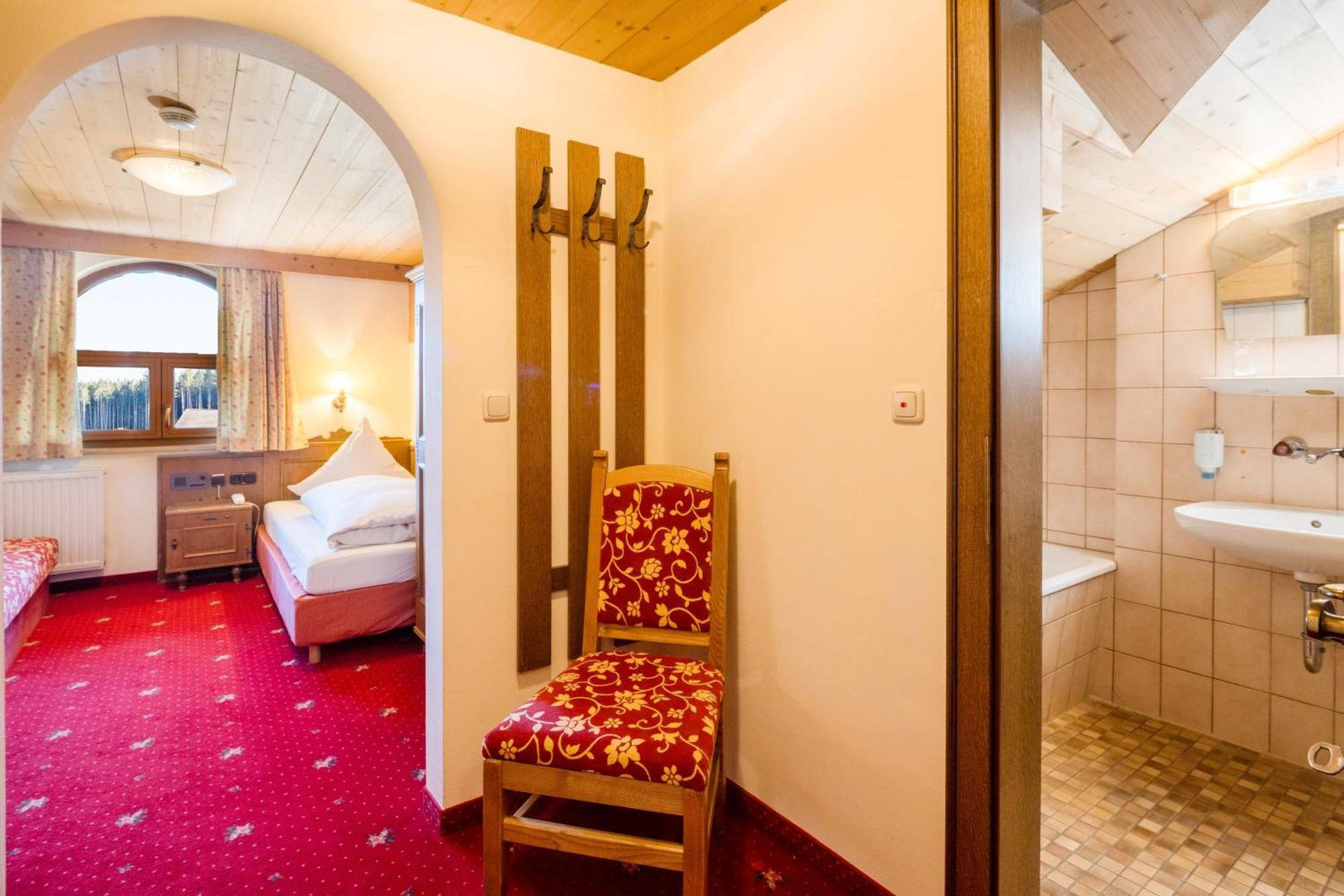 אברסברג Hotel-Gasthof Huber חדר תמונה