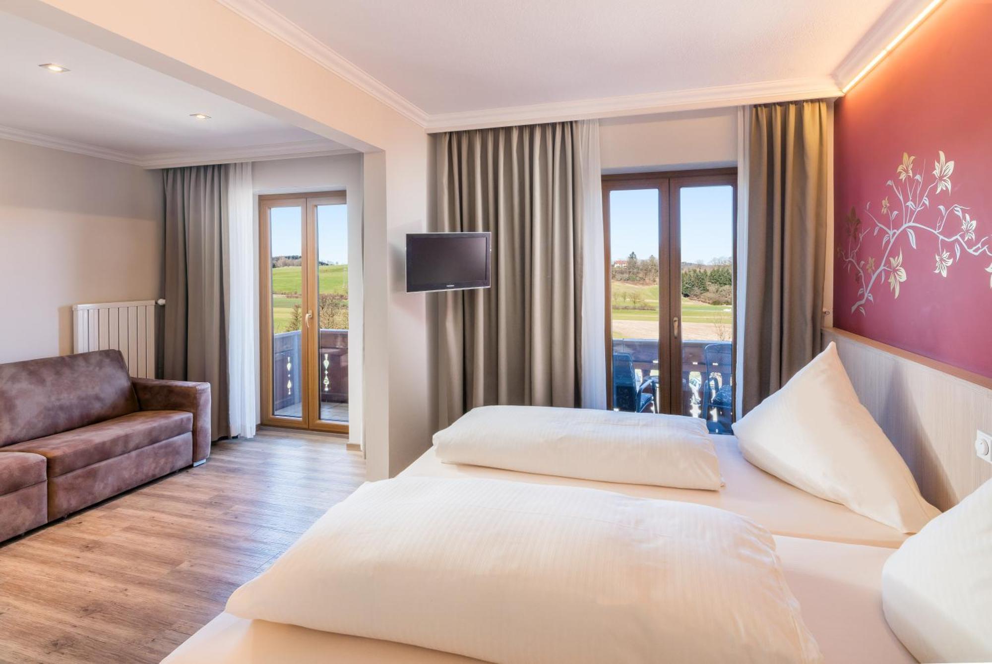 אברסברג Hotel-Gasthof Huber מראה חיצוני תמונה