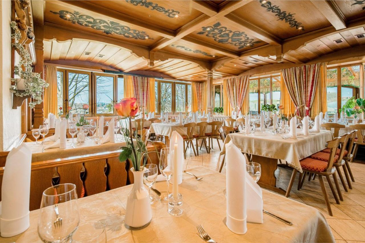 אברסברג Hotel-Gasthof Huber מראה חיצוני תמונה